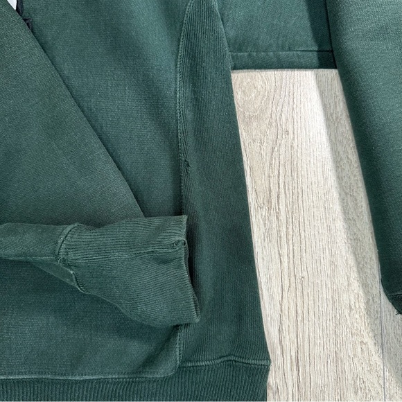 Vintage Michigan State Embroidered Green Sweatshirt Size Medium - Picture 6 of 9